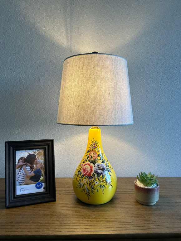 Ceramic Table Lamp Flowers Yellow 10